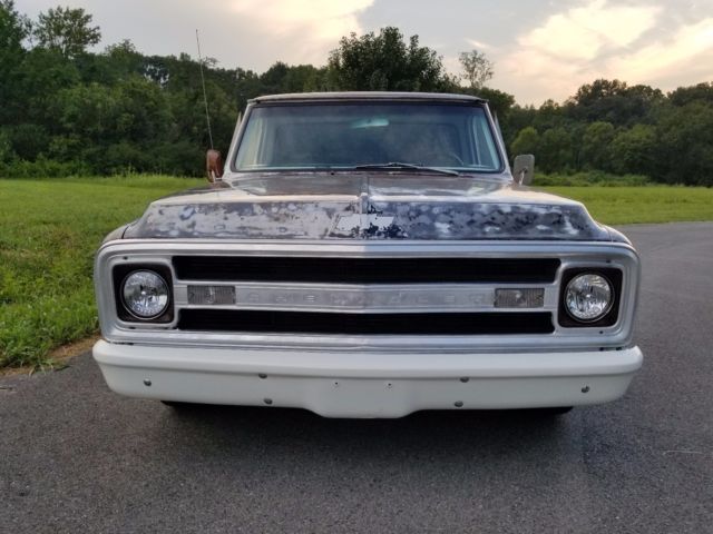 1969 White Chevrolet C-10 Standard Cab Pickup