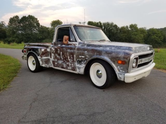 1969 White Chevrolet C-10 Standard Cab Pickup