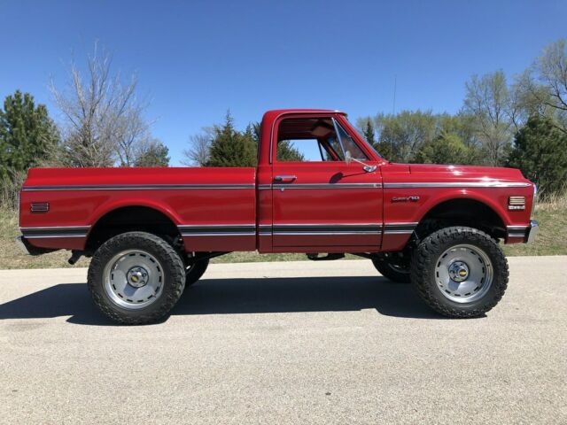 1969 Red Chevrolet C10 Pickup (Truck)