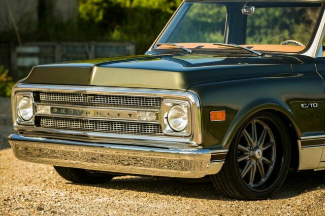 1969 Green Chevrolet C-10