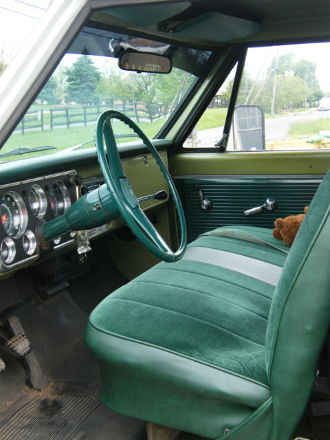 1969 Green Chevrolet C-10