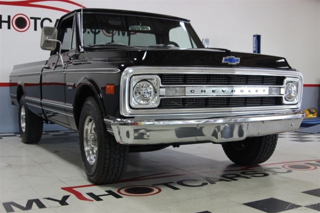 1969 White Chevrolet C20 Pickup