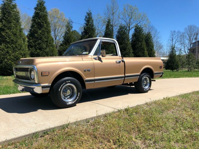 1969 gold Chevrolet C-10