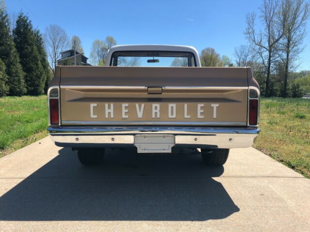 1969 gold Chevrolet C-10