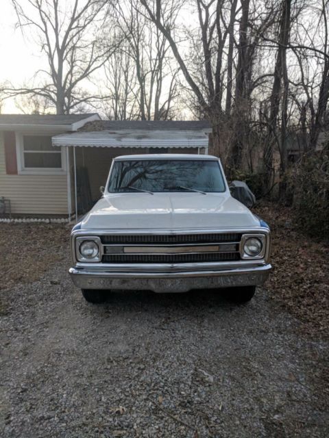 1969 Chevrolet C-10 Standard Cab Pickup