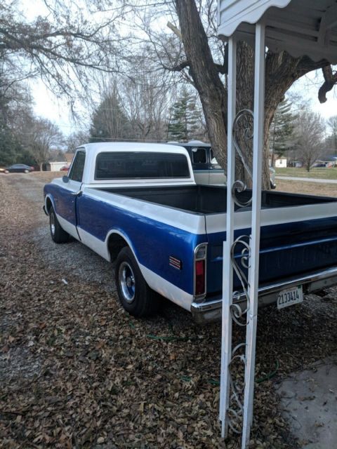 1969 Chevrolet C-10 Standard Cab Pickup