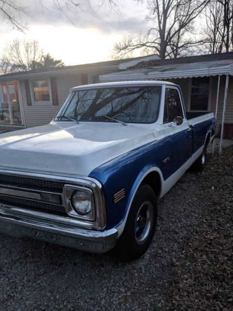 1969 Chevrolet C-10 Standard Cab Pickup