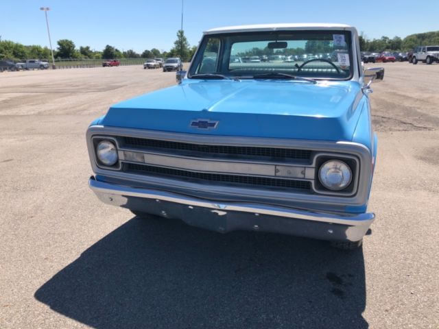 1969 Blue Chevrolet C-10 Pickup