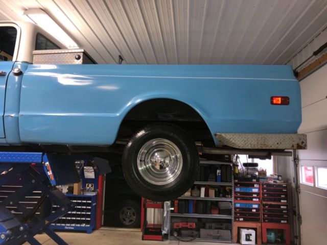 1969 Blue Chevrolet C-10 Pickup