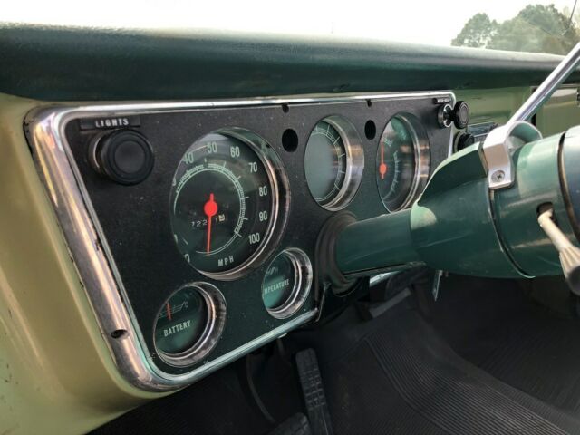 1969 Green Chevrolet C10 Pickup (Truck)