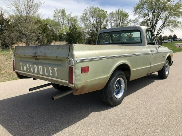 1969 Green Chevrolet C10 Pickup (Truck)