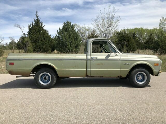 1969 Green Chevrolet C10 Pickup (Truck)