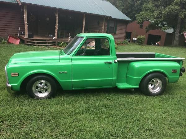 1969 Green Chevrolet C-10 c 10