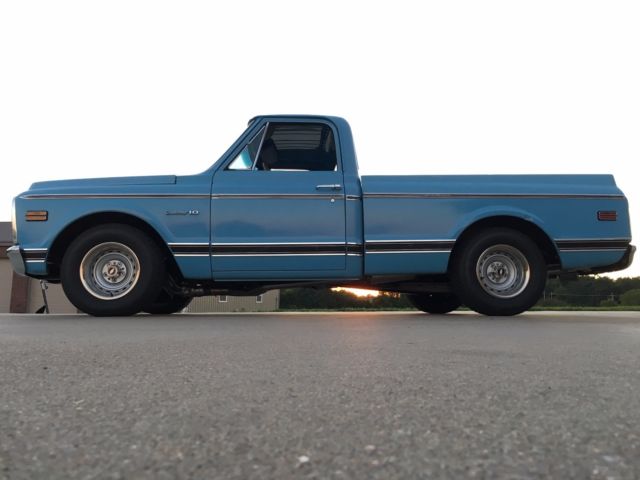 1969 Chevrolet C-10 Standard Cab Pickup