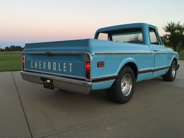 1969 Chevrolet C-10 Standard Cab Pickup
