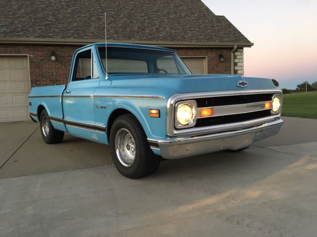 1969 Chevrolet C-10 Standard Cab Pickup