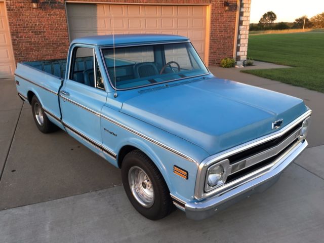 1969 Chevrolet C-10 Standard Cab Pickup