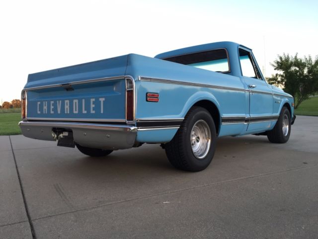 1969 Chevrolet C-10 Standard Cab Pickup