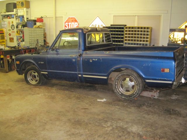 1969 Blue Chevrolet C-10 Standard Cab Pickup