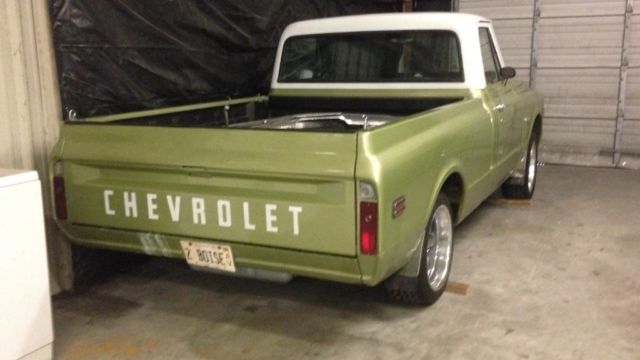 1969 Green Chevrolet C-10 Standard Cab Pickup