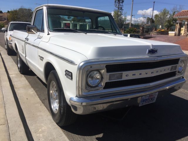 1969 White Chevrolet C/K Pickup 3500