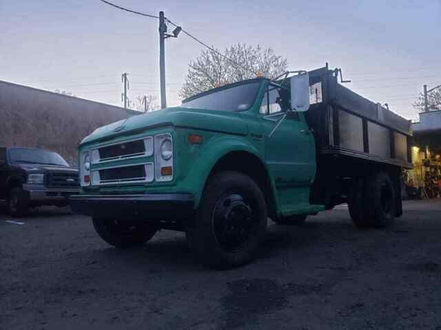 1969 Green Chevrolet C40 Cab & Chassis