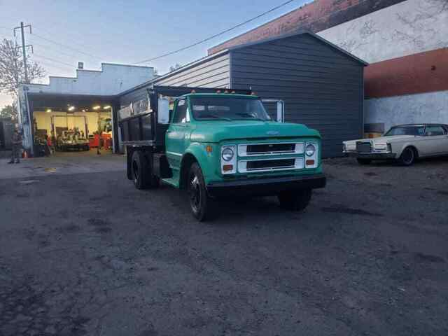 1969 Green Chevrolet C40 Cab & Chassis