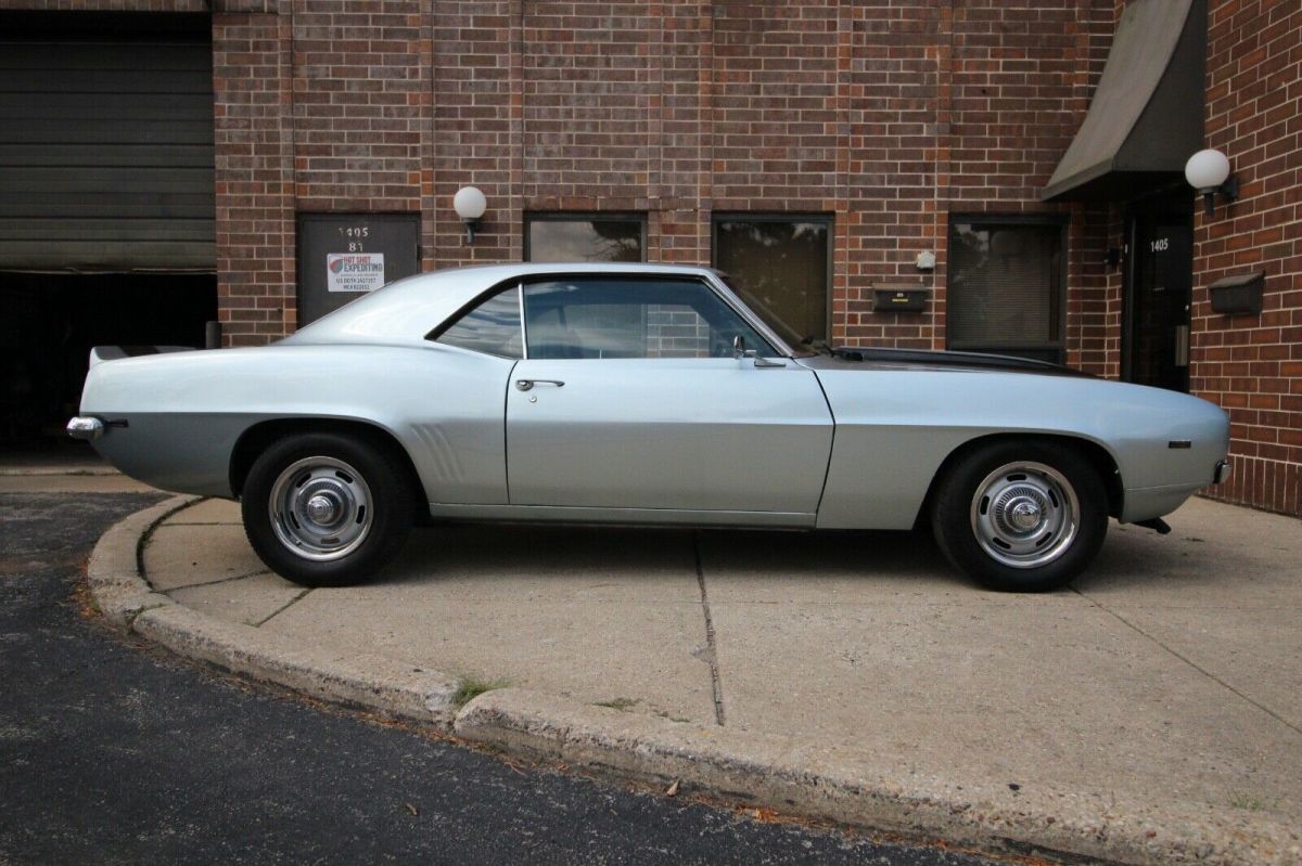 1969 Silver Chevrolet Camaro Coupe