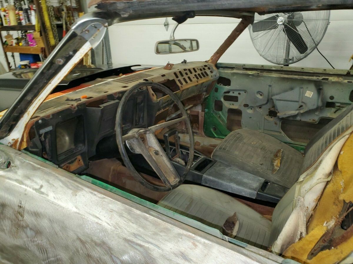 1969 White Chevrolet Camaro Convertible