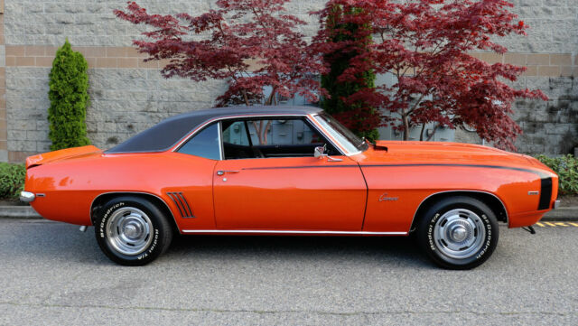 1969 Hugger orange Chevrolet Camaro Coupe