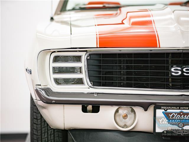 1969 White Chevrolet Camaro Convertible