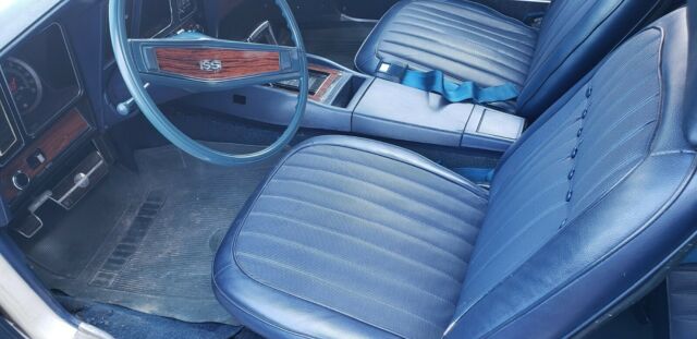 1969 White Chevrolet Camaro Coupe