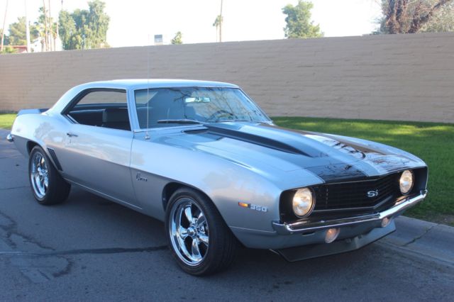 1969 Black Chevrolet Camaro