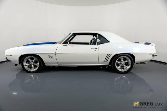1969 White Chevrolet Camaro --
