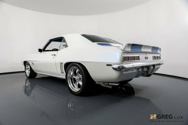 1969 White Chevrolet Camaro --