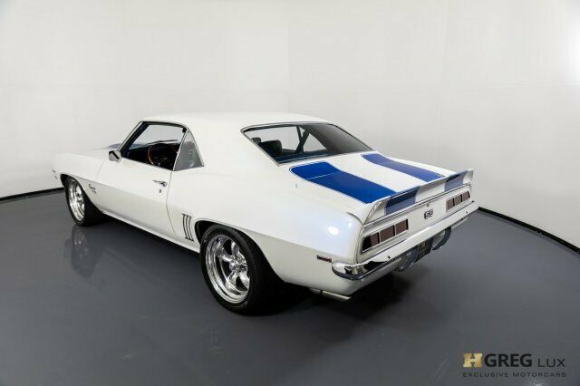 1969 White Chevrolet Camaro --