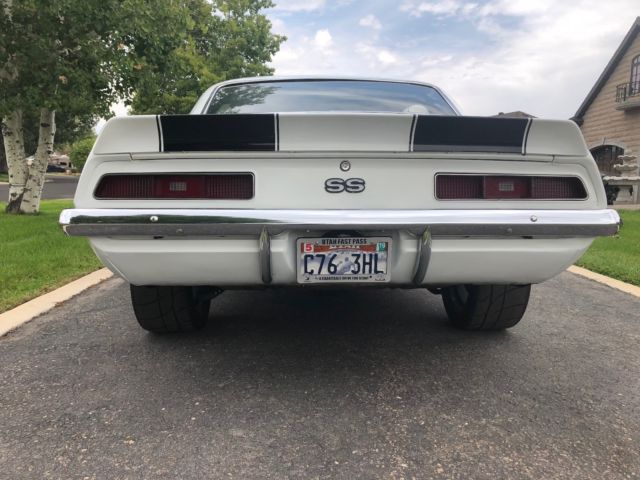 1969 White Chevrolet Camaro