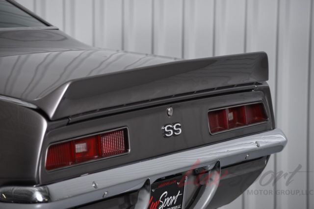 1969 Gray Chevrolet Camaro --