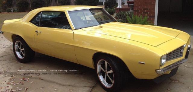 1969 Yellow Chevrolet Camaro