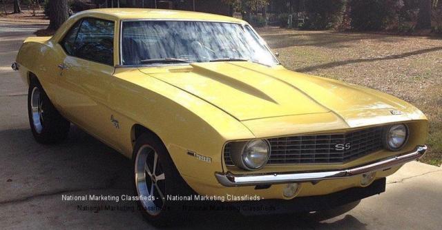 1969 Yellow Chevrolet Camaro