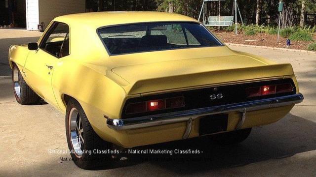 1969 Yellow Chevrolet Camaro