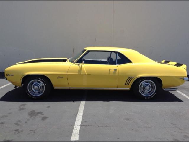 1969 Yellow Chevrolet Camaro Coupe