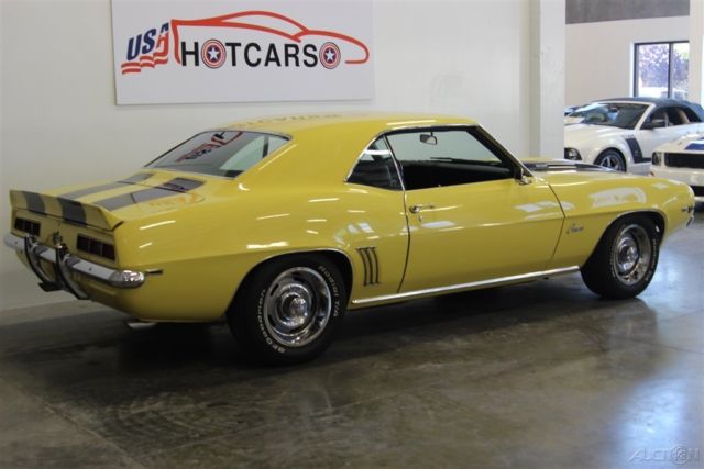 1969 Yellow Chevrolet Camaro Coupe