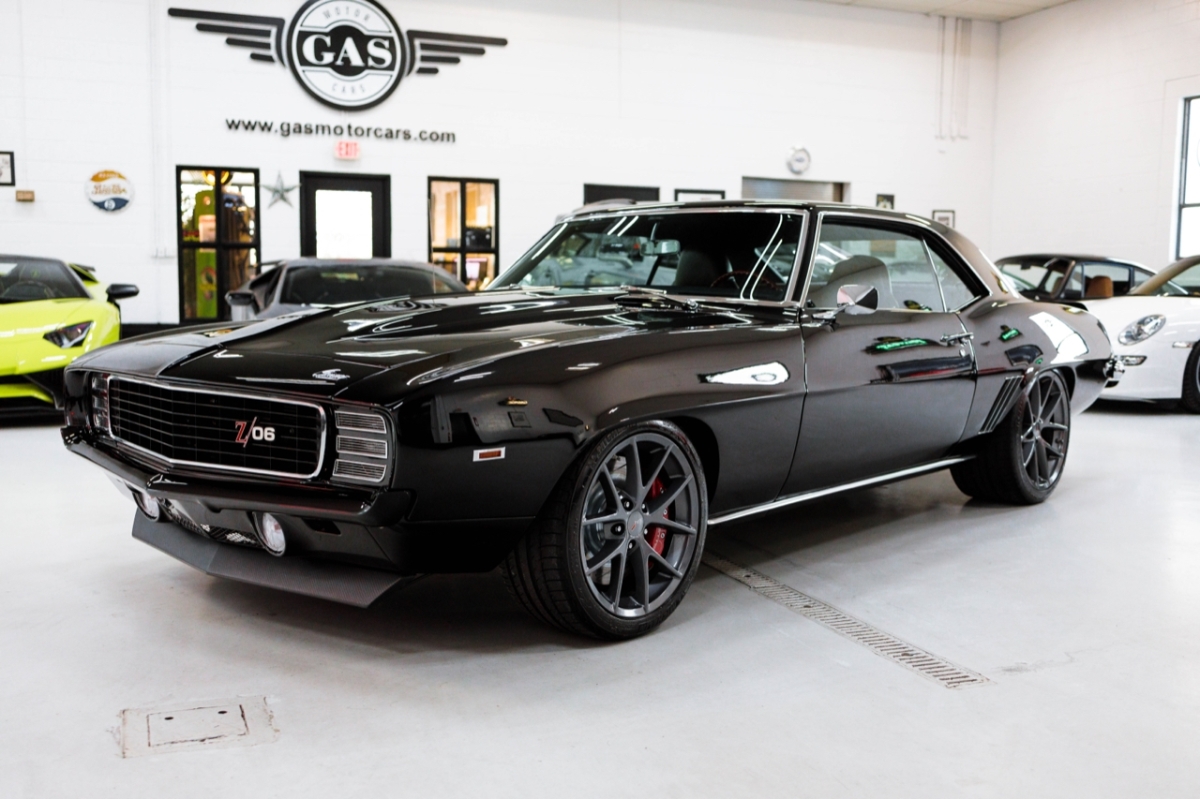 1969 Black Chevrolet Camaro --