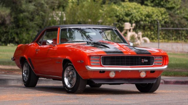 1969 HUGGER ORANGE Chevrolet Camaro Coupe
