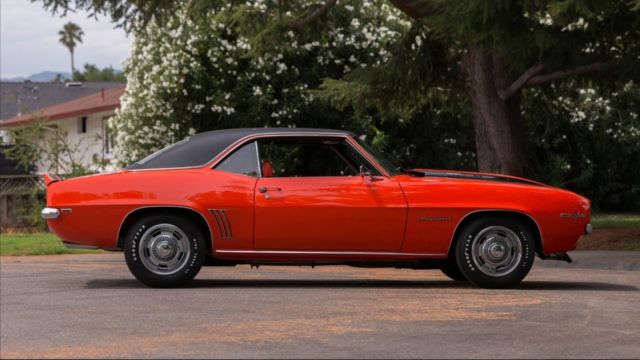1969 HUGGER ORANGE Chevrolet Camaro Coupe