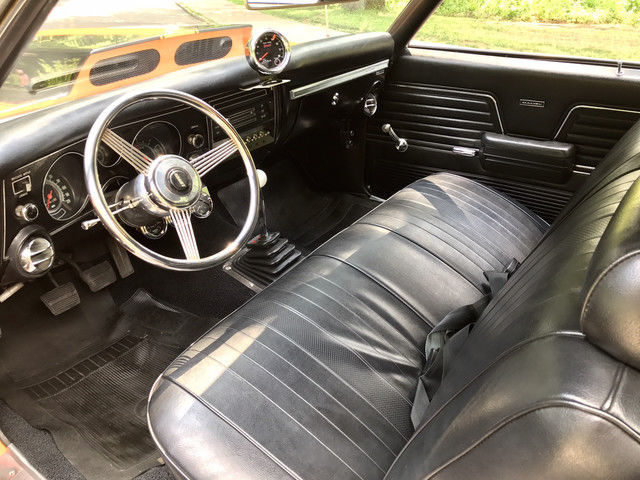 1969 Orange Chevrolet Chevelle --