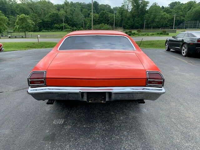 1969 Orange Chevrolet Chevelle Coupe