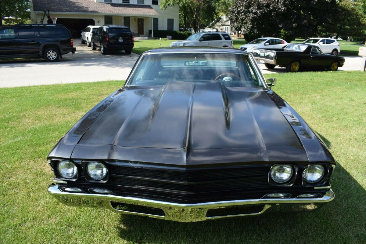 1969 Gray Chevrolet Chevelle Coupe