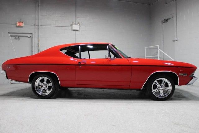 1969 Red Chevrolet Chevelle 454 Coupe